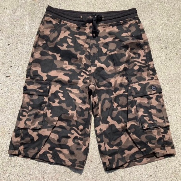 KIDS CAMOUFLAGE SHORTS LARGE 12/14 UNISEX QUAD SEVEN - Picture 1 of 6